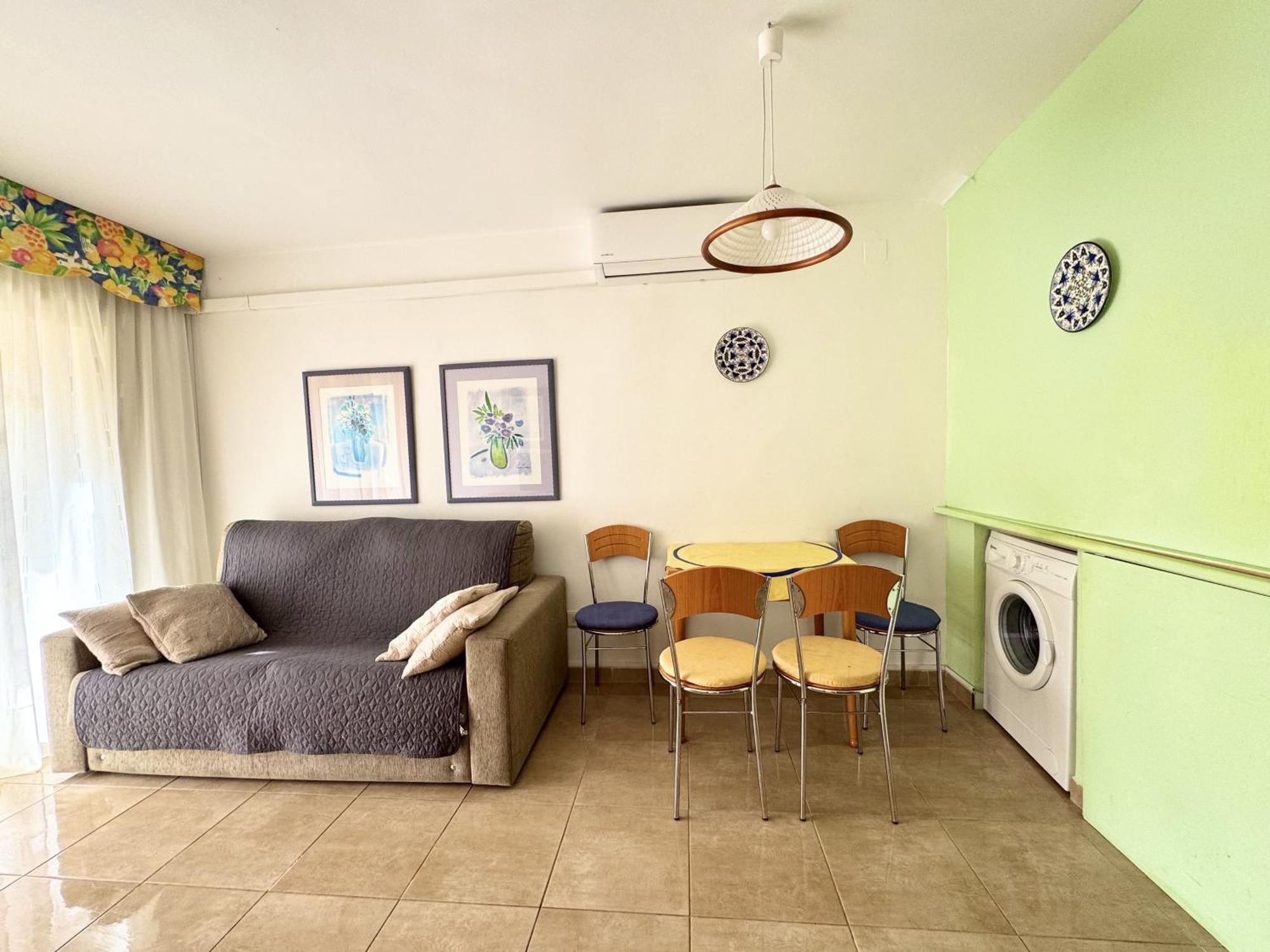Apartsalou Penedes 外观 照片