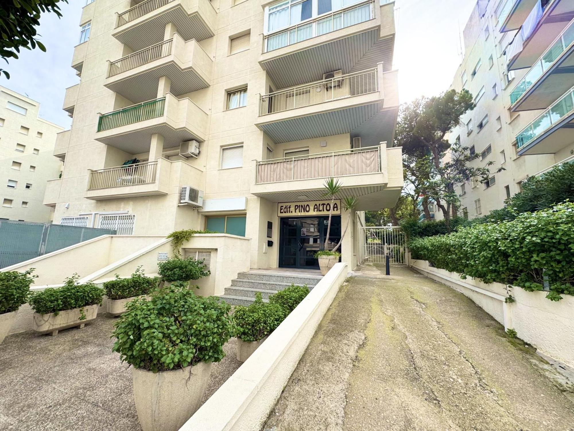 Apartsalou Penedes 外观 照片